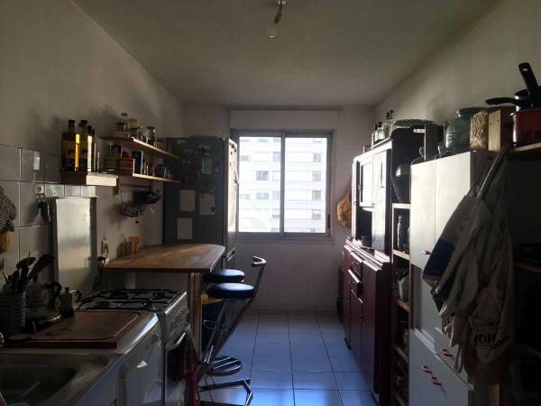 Colocation / Appartement 5 pièces de 104 m², Lyon, Rue des Trois Pierres / Photo 2