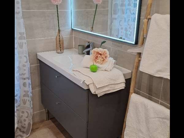 Colocation / Appartement 6 pièces de 140 m², Valence, Avenue Sadi Carnot / Photo 12