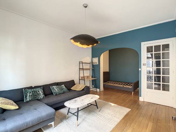 Colocation / Appartement 4 pièces de 105 m², Lyon, Rue Waldeck Rousseau / Photo 2