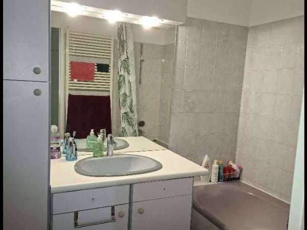 Sous-location / Appartement 8 pièces de 112 m², Villeurbanne, Rue du 1er Mars 1943 / Photo 2