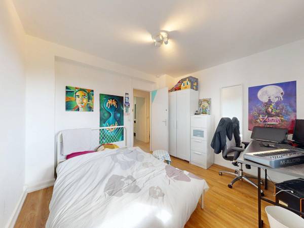 Colocation / Appartement 5 pièces de 77 m², Villeurbanne, Rue Julien Peyhorgue / Photo 2
