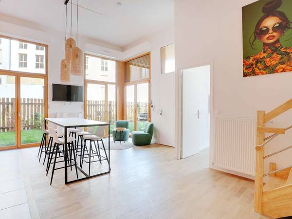 Colocation / Appartement 7 pièces de 150 m², Bobigny, Rue de Paris / Photo 2