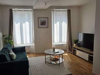 Sublet / 3 rooms apartment · 57 m², Nanterre, Place Gabriel Péri