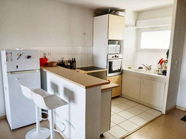 Colocation / Appartement 3 pièces de 62 m², Bordeaux, Rue Pasteur / Photo 2