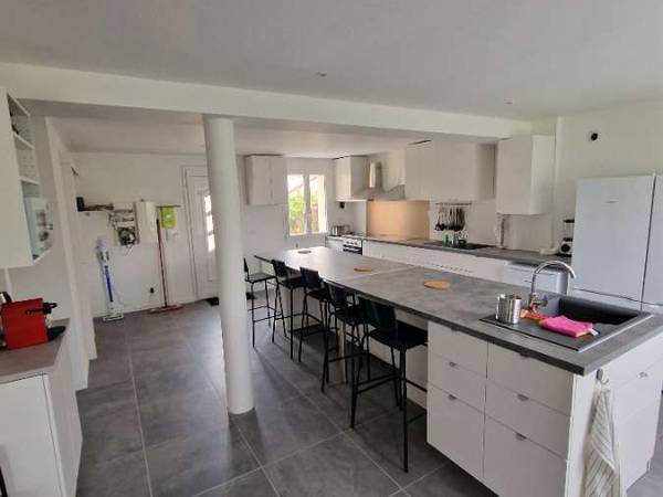 Colocation / Maison 10 pièces de 210 m², Paray-Vieille-Poste, Rue Maurice Rigolet / Photo 2