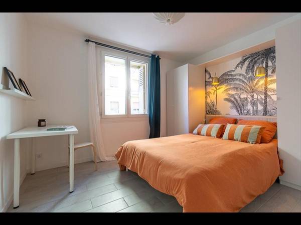 Colocation / Appartement 3 pièces de 52 m², Marseille, Rue Palestro / Photo 2