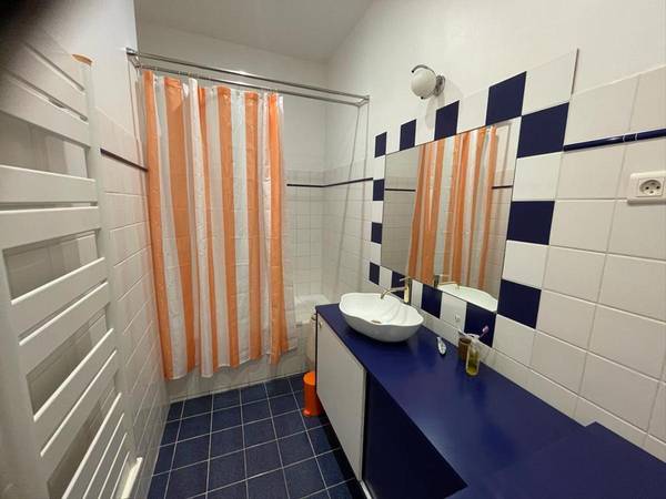 Location / Appartement 2 pièces de 50 m², Marseille, Rue Goudard / Photo 8