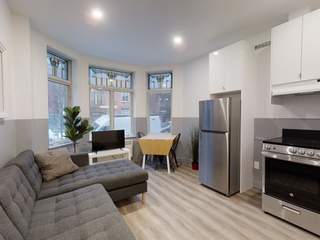 Colocation / 2 rooms apartment · 55 m², Montréal
