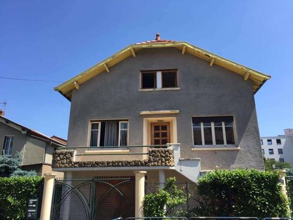 Colocation / Maison 10 pièces de 250 m², Lyon, Rue Xavier Privas / Photo 2