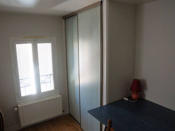 Location / Appartement 1 pièce, Angoulême / Photo 6