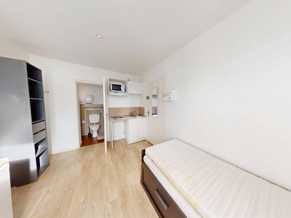 Location / Maison 1 pièce de 14 m², Bègles, Boulevard Albert 1er / Photo 2