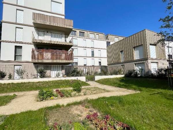 Colocation / Appartement 4 pièces de 81 m², Colombes, Rue des Champarons / Photo 8