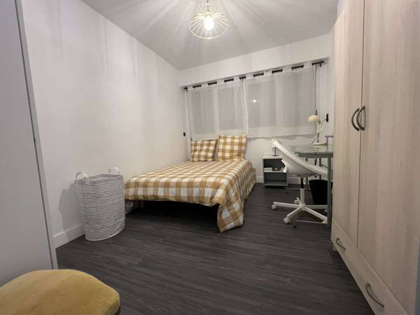 Colocation / Appartement 4 pièces de 72 m², Montpellier, Rue Charles Borromée / Photo 2