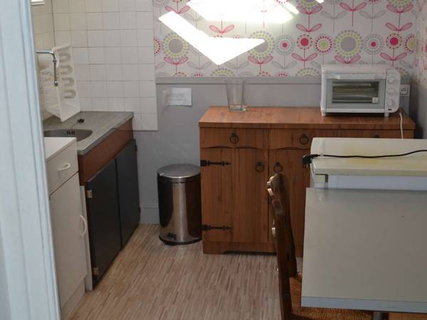 Location / Appartement 2 pièces de 48 m², Clermont-Ferrand, Rue de Pérignat / Photo 4