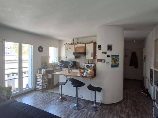 Colocation / Appartement 4 pièces de 80 m², Tours, Rue Girard de Vasson / Photo 2
