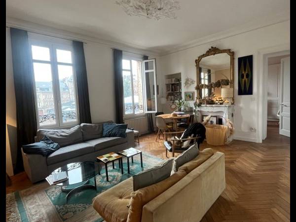 Location / Appartement 4 pièces de 90 m², Rouen, Place Saint Marc / Photo 7