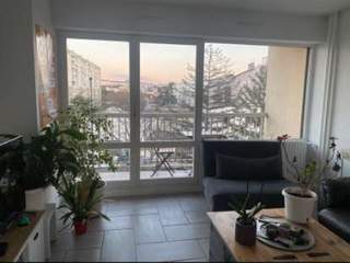 Colocation / 6 rooms apartment · 85 m², Lyon, Rue Bataille