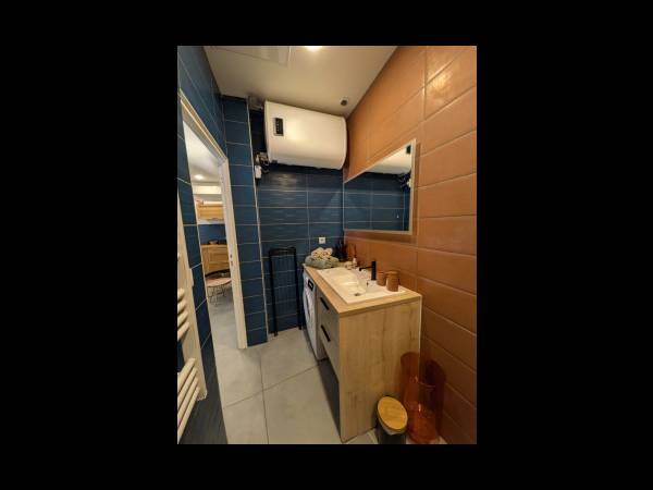 Location / Studio de 26 m², Nîmes / Photo 8