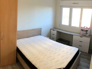 Colocation / 4 rooms apartment · 70 m², Montreuil