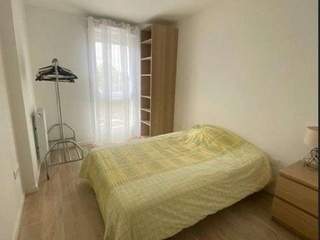Colocation / Appartement 4 pièces de 80 m², Guyancourt, Rue Pierre Brossolette