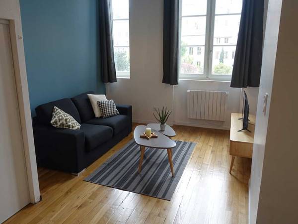 Colocation / Appartement 1 pièce de 40 m², Caluire-et-Cuire, Rue Royet / Photo 2
