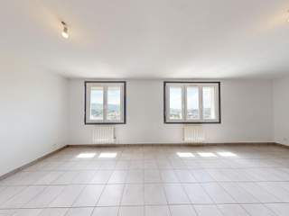 Location / Appartement 2 pièces de 54 m², Saint-Étienne, Rue René Goblet