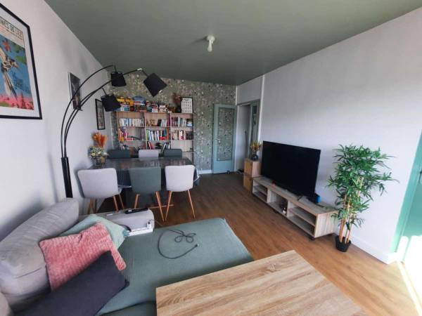 Colocation / Appartement 4 pièces de 74 m², Nantes, Allée Jacques Becker / Photo 2