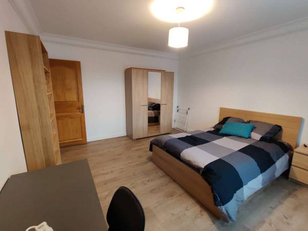 Colocation / Appartement 5 pièces de 95 m², Grenoble, Boulevard Joseph Vallier / Photo 11