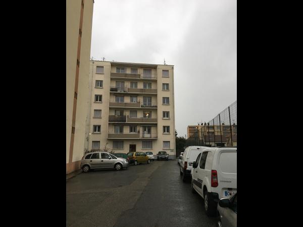 Colocation / Appartement 4 pièces de 63 m², Grenoble, Avenue Jeanne d’Arc / Photo 2