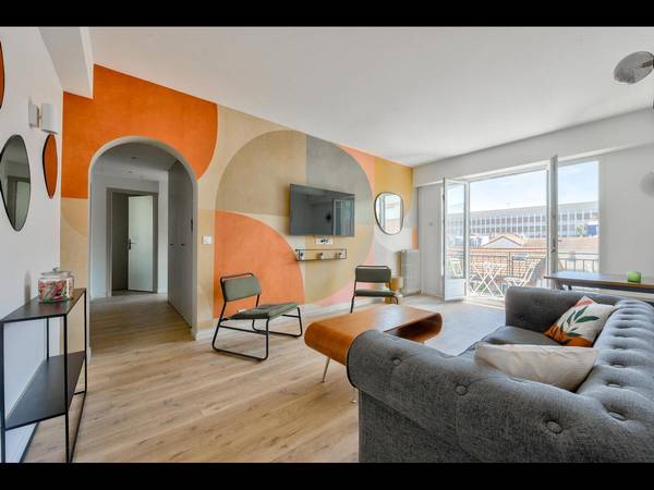 Colocation / Appartement 7 pièces de 100 m², Asnières-sur-Seine, Rue Gilbert Rousset / Photo 2