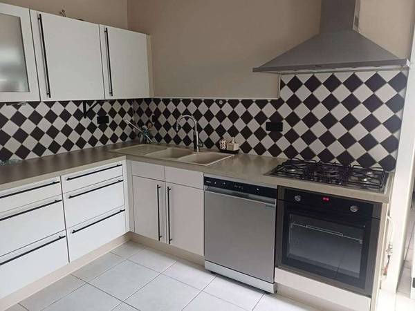 Chambre chez l'habitant / Maison 5 pièces de 100 m², Amay, Rue Roua / Photo 2