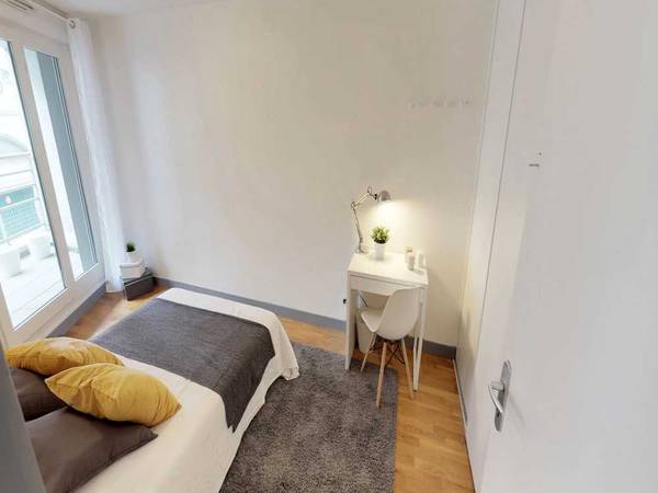 Colocation / Appartement 4 pièces de 70 m², Lille, Rue Macquart / Photo 2