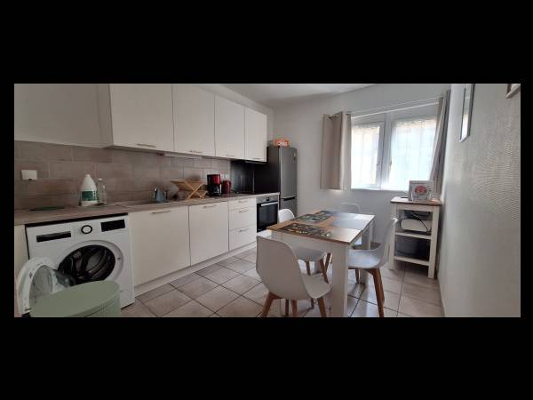 Colocation / Appartement 4 pièces de 115 m², Troyes / Photo 2