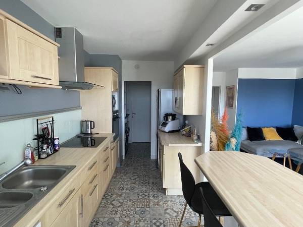 Colocation / Appartement 4 pièces de 103 m², Rezé, Rue Augustin Mouillé / Photo 2