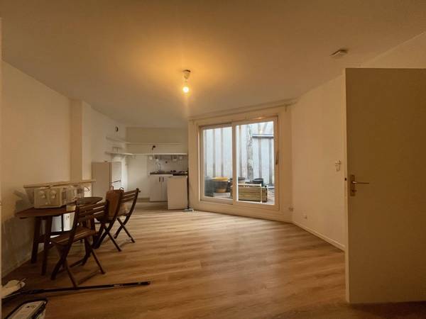 Location / Appartement 2 pièces de 38 m², Rouen, Rue de l'Ecole / Photo 2