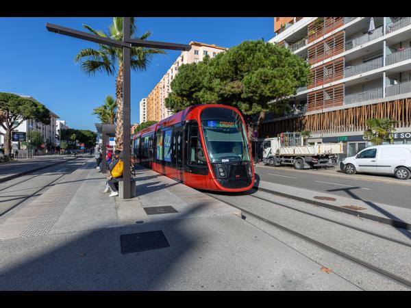 Colocation / Appartement 5 pièces de 76 m², Nice, Boulevard Paul Montel / Photo 6