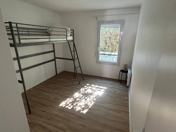 Colocation / Maison 4 pièces de 115 m², Bayonne, Allée de Ségure / Photo 3