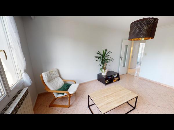 Colocation / Appartement 4 pièces de 68 m², Grenoble / Photo 2