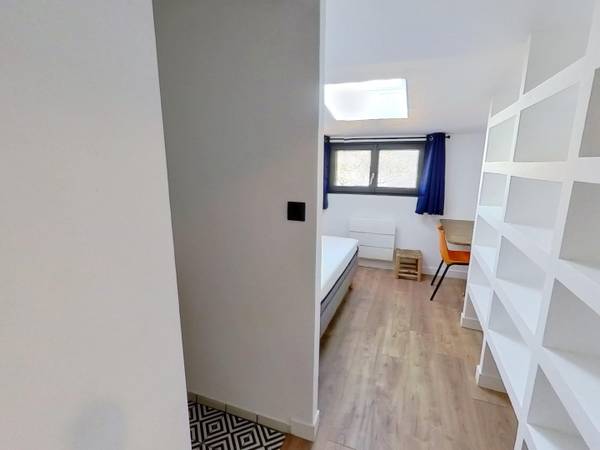Flatsharing / 8-bedroom house · 140 m², Talence, Rue Elisée Reclus / Photo 2
