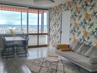 Colocation / Appartement 5 pièces de 83 m², Marseille, Boulevard du Redon