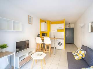 Affitto / 1 room apartment · 17 m², Marseille, Rue Lieutenant J B Meschi