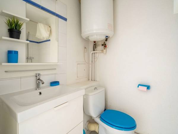 Location / Appartement 1 pièce de 17 m², Marseille, Rue Lieutenant J B Meschi / Photo 5