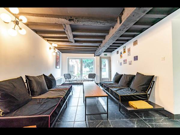 Coliving / Maison 10 pièces de 400 m², Mons, Rue d'Havré / Photo 11