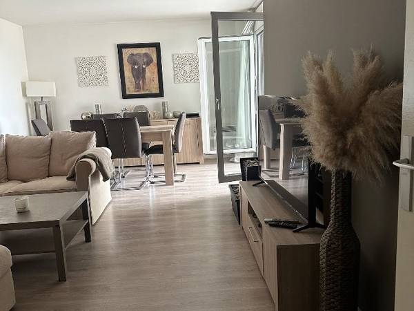 Colocation / Appartement 3 pièces de 70 m², Saint-Cloud, Rue de la Liberation / Photo 2