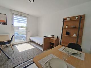 Location / Studio, Metz