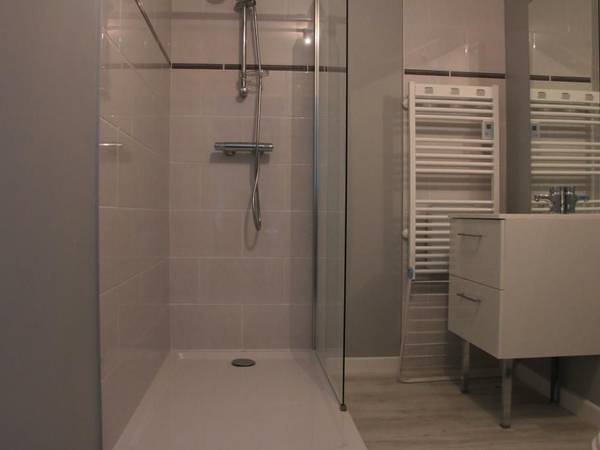 Location / Studio, Vichy / Photo 3