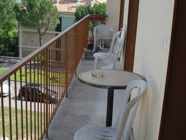 Student room / 4 rooms apartment · 71 m², Aix-en-Provence, Avenue Robert Schuman / Photo 9