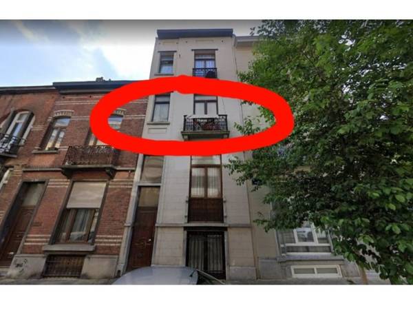Location / Appartement 3 pièces de 45 m², Forest, Rue Marconi / Photo 7