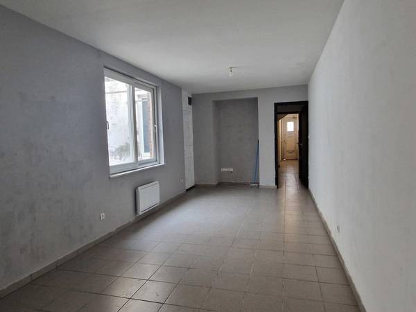 Location / Appartement 2 pièces de 51 m², Roubaix, Rue de la Rondelle / Photo 2