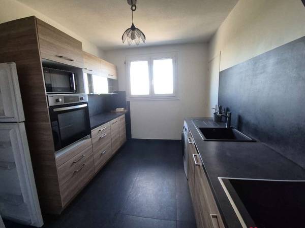 Flatsharing / 4-bedroom flat · 67 m², Angers, Rue Larévellière / Photo 2